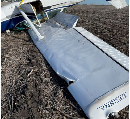 Photograph 3 – View of the right side of the airplane, from the NTSB investigation of Cessna 172 accident near Clarion, Iowa, February 26, 2024