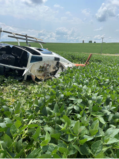 Photograph 2 – Main Rotor Damage, from the NTSB investigation of Bell 206B accident near Cuba City, Wisconsin, July 21, 2024