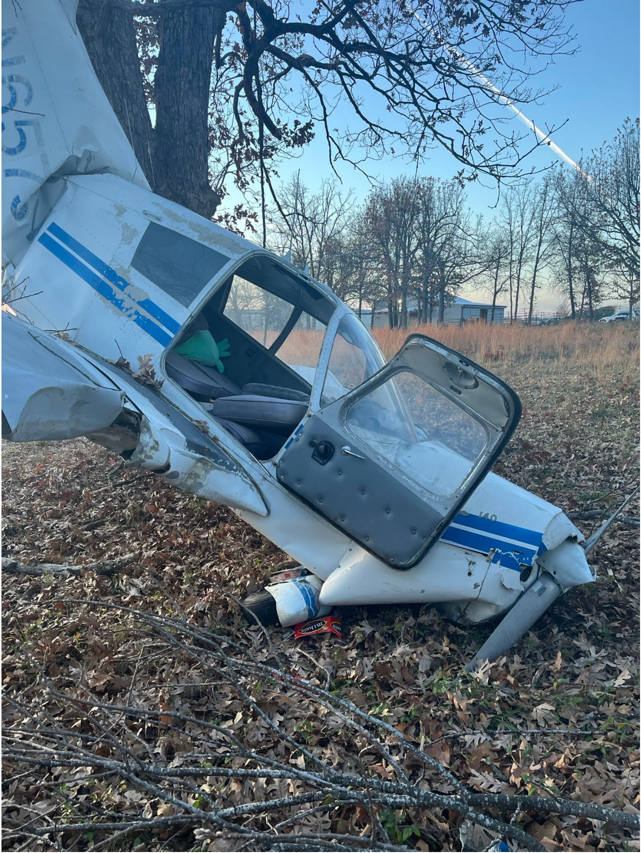 Photograph <built-in method index of str object at 0x7fdef894fe60>, from the NTSB investigation of Piper PA-28-140 accident near Camdenton, Missouri, November 24, 2024