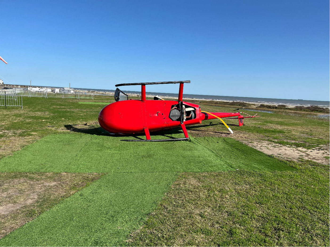 Photograph <built-in method index of str object at 0x7fdee1eb8f30>, from the NTSB investigation of Robinson Helicopter R44 accident near Galveston, Texas, December 31, 2024