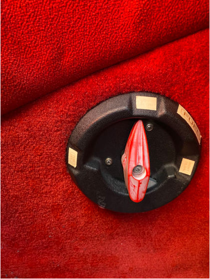 Photograph 4 – Fuel Tank Selector, from the NTSB investigation of Piper PA-28-180 accident near Farmingdale, New York, February 20, 2024