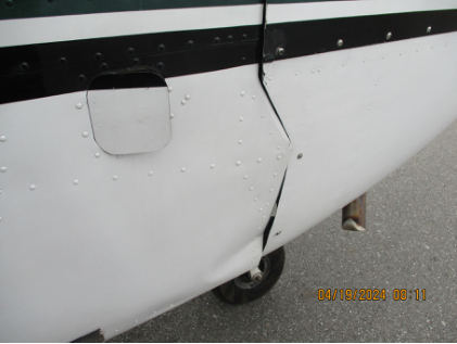 Photograph 4 – Right Angle View of Right Side Firewall / Cowling Juncture, from the NTSB investigation of Cessna 172 accident near Stoneville, North Carolina, April 18, 2024