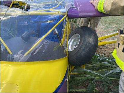 INVESTIGATIVE PHOTOS Photograph 4 – Damaged main landing gear, from the NTSB investigation of Amateur-built KITFOX MODEL IV accident near Palmyra, Pennsylvania, July 19, 2024