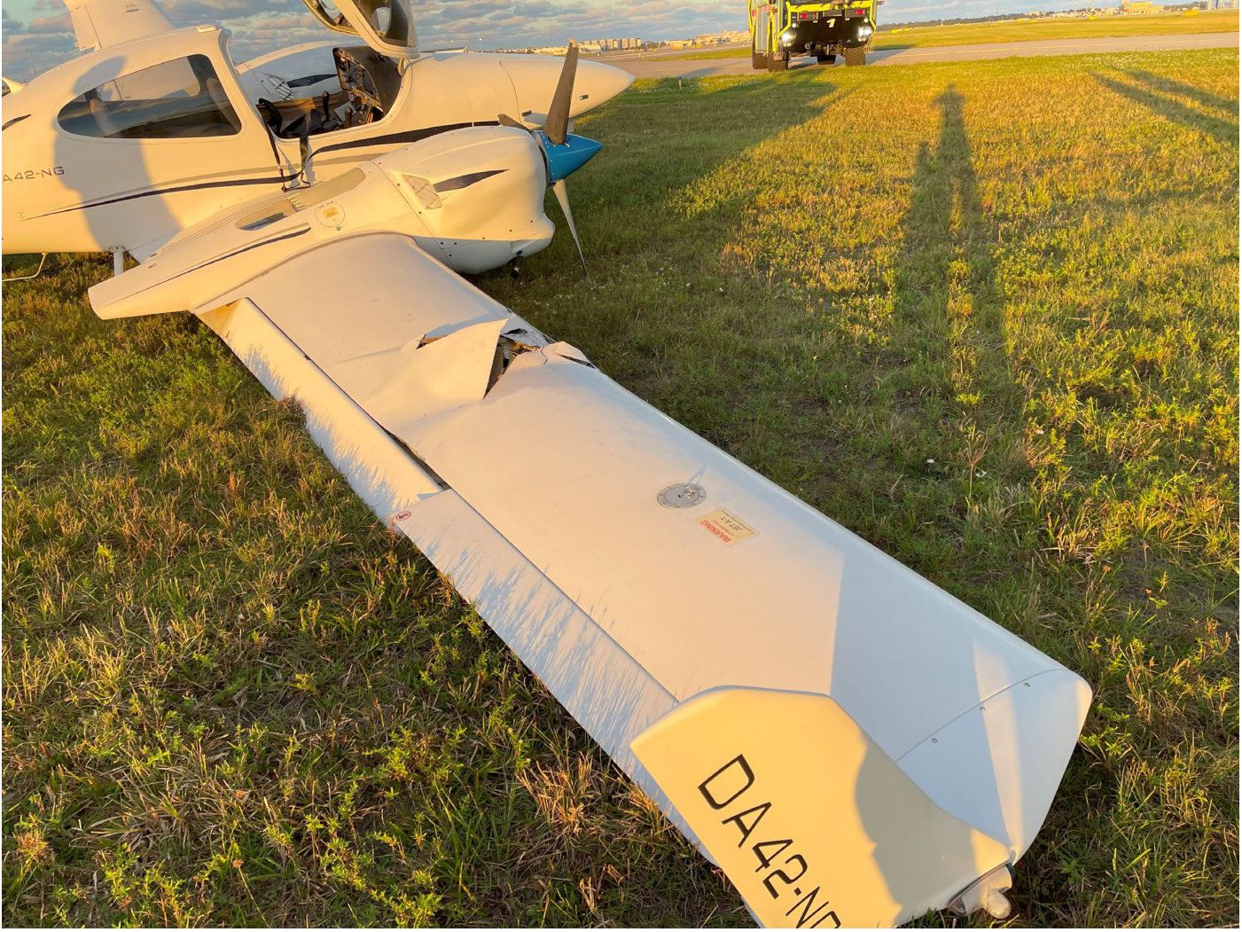 Photograph <built-in method index of str object at 0x7fdee1e194d0>, from the NTSB investigation of Diamond Aircraft Ind GMBH DA 42 NG accident near Daytona Beach, Florida, November 15, 2024
