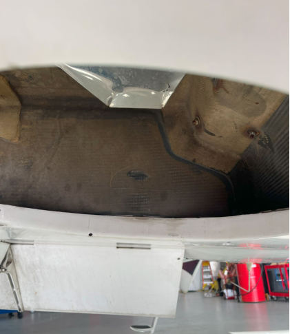 Photograph 7 – Right Wheel Well, from the NTSB investigation of Diamond Aircraft Ind GMBH DA 42 NG accident near Daytona Beach, Florida, November 15, 2024