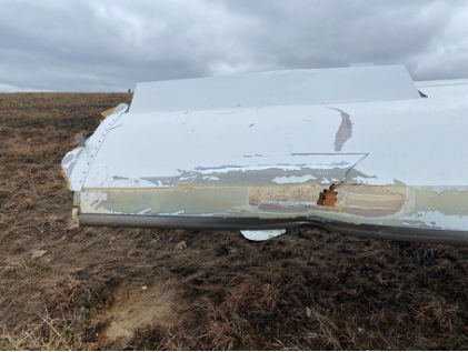 Photograph 6 – FAA Digital Photograph. Frontal View of the Outer Section of the Right Wing Showing Substantial Damage, from the NTSB investigation of Cirrus Design CORP SR22 accident near New Lexington, Ohio, February 5, 2025