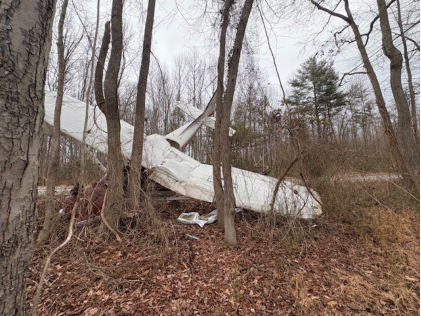 Photo 2 – View of Wings and Cabin Roof (FMFA), from the NTSB investigation of Cessna 172 accident near Mayo, Maryland, February 22, 2025