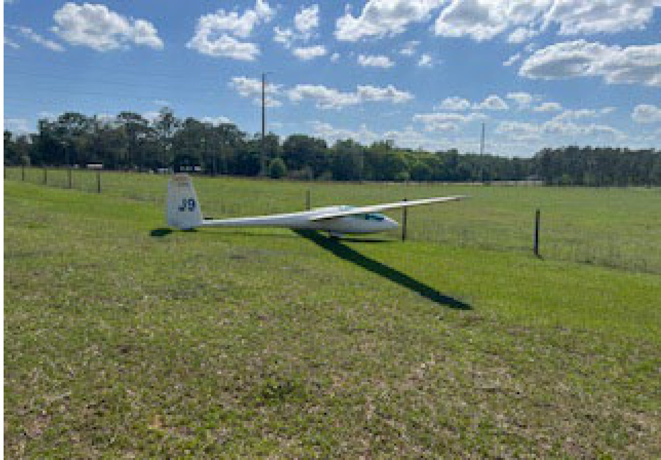 Photograph <built-in method index of str object at 0x7fdee1e38f80>, from the NTSB investigation of Schleicher ASW-19 accident near Zephyrhills, Florida, April 2, 2025