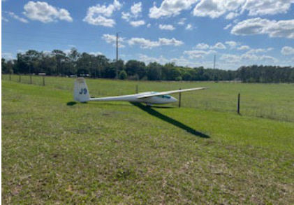 Photograph 1 – Glider at accident site, from the NTSB investigation of Schleicher ASW-19 accident near Zephyrhills, Florida, April 2, 2025