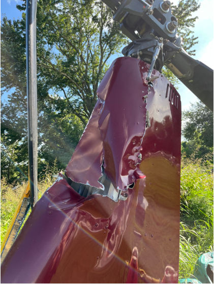 Photograph 6 – Rotor mast damage, from the NTSB investigation of Robinson Helicopter Company R44 II accident near Hawesville, Kentucky, June 25, 2025