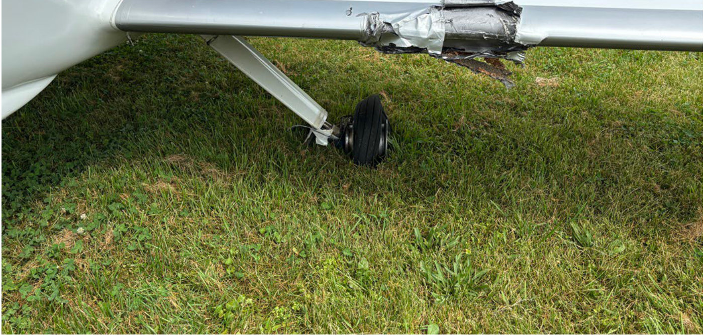 Photograph <built-in method index of str object at 0x7fdee1e70df0>, from the NTSB investigation of Amateur-built LANCAIR ES accident near Youngstown, Ohio, June 8, 2026