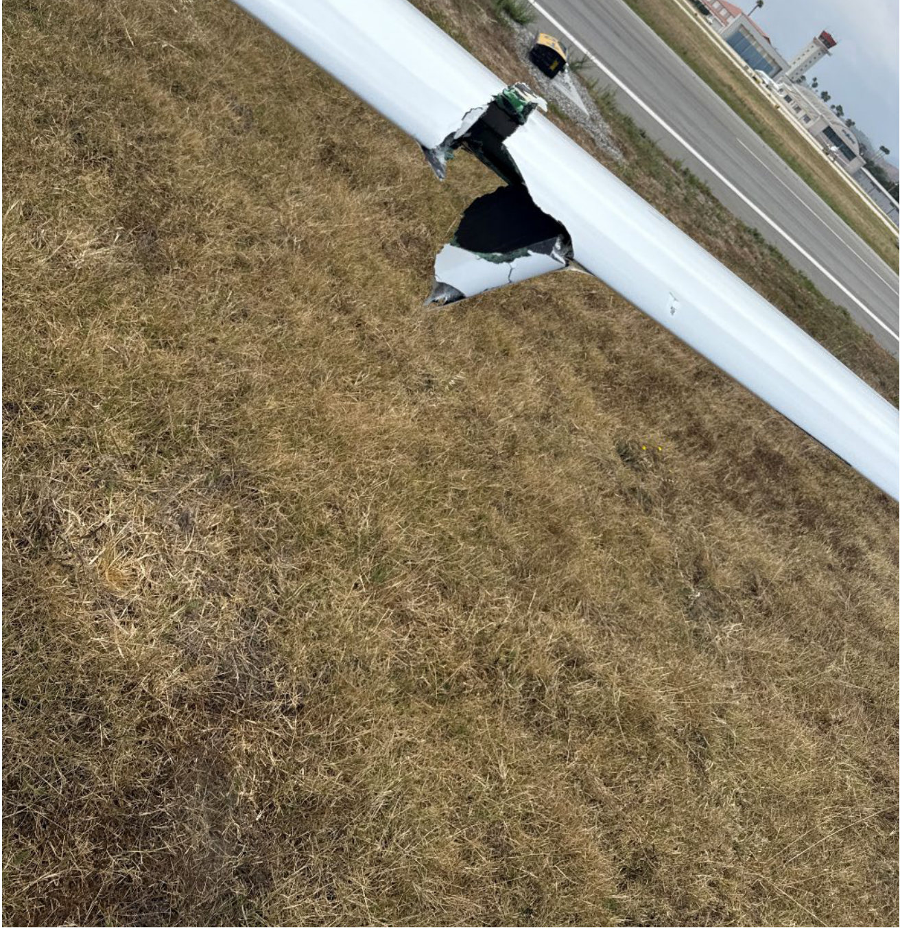 Photograph <built-in method index of str object at 0x7fdee1fda4c0>, from the NTSB investigation of Alexander Schleicher GMBH & CO ASH 30 MI accident near Santa Barbara, California, June 27, 2025