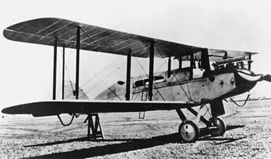 DH-9 G-AUED Modified with a Cabin for Use as Airliner (1925)