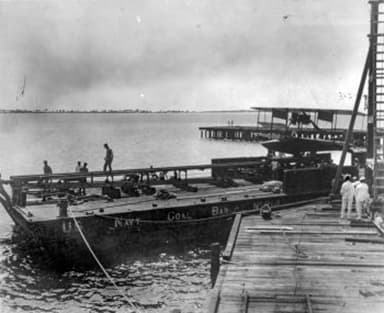 Flying Boat Curtiss AB-2 on Coal Barge No. 214 (1915)