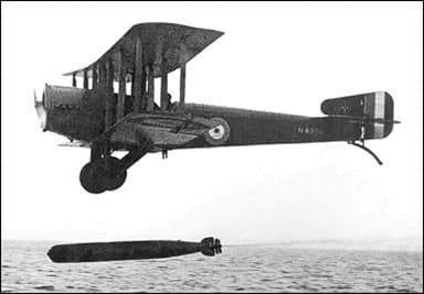 Sopwith T.1 Cuckoo Biplane Torpedo Bomber